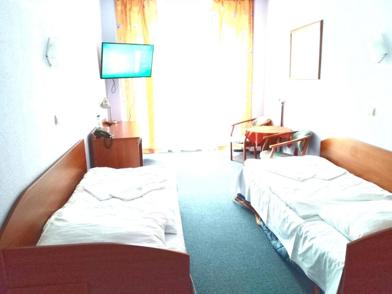 Slowik Hotel 3*